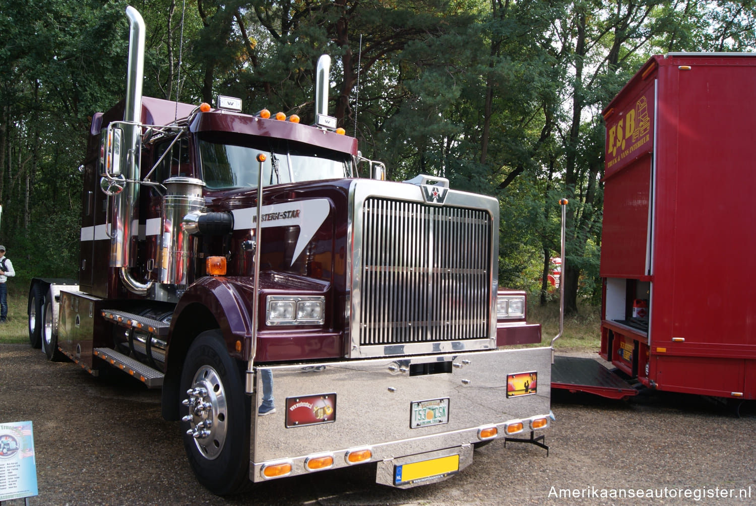 Vrachtwagens Western Star uit 1979